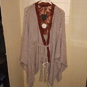 RYU Plus New Maroon Cream Poncho Sweater 1X